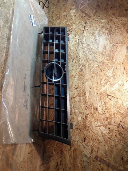 Ascona C Grill vorne grau original GM Opel NEU