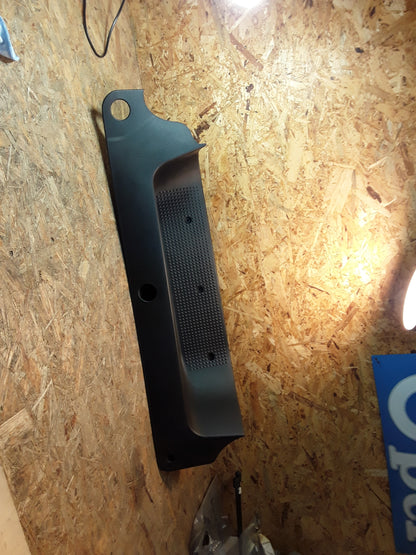Vivaro A Abdeckung Verkleidung Einstieg original GM Opel NEU