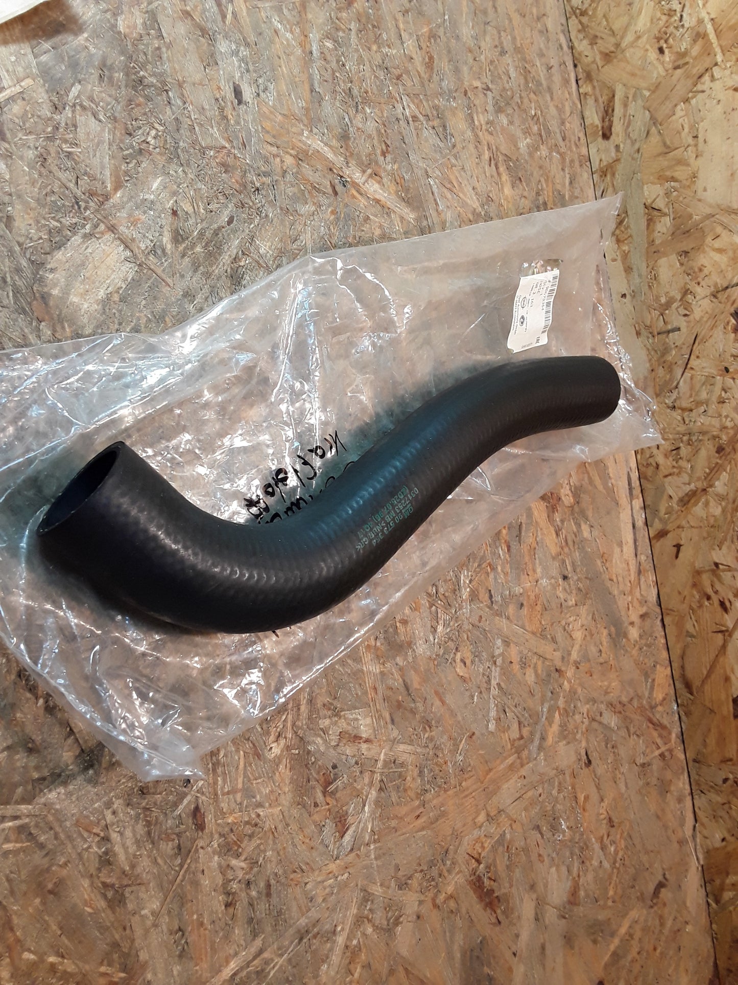 Astra G 1,2l 1,4l Schlauch Kraftstoff original GM Opel NEU