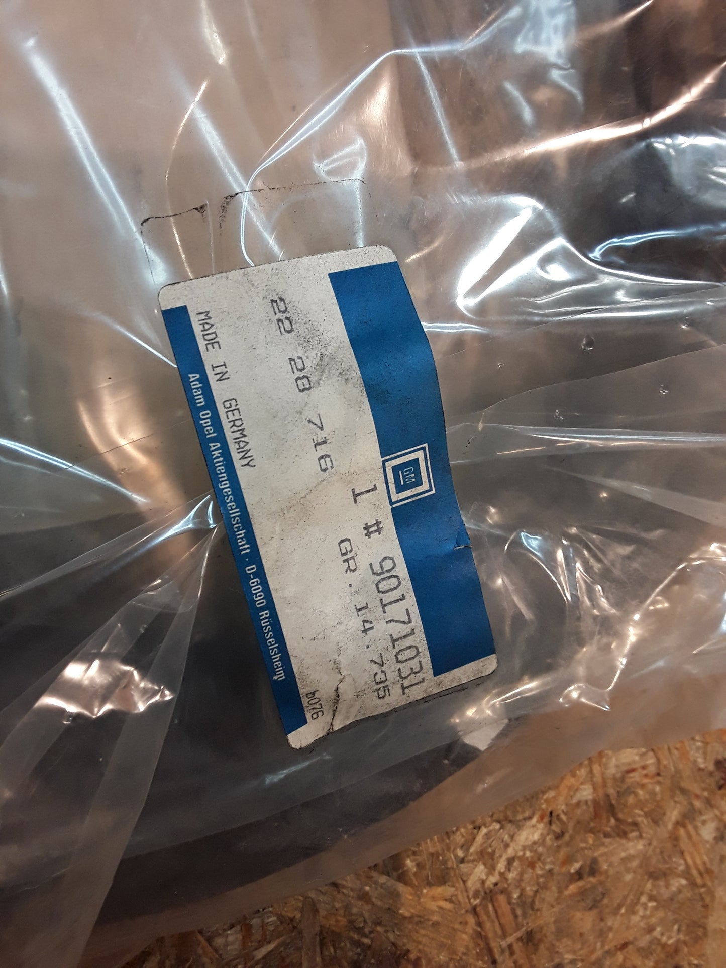 Ascona C Gummiabdichtung Hintertüre mit Flanschabdeckung original GM Opel NEU