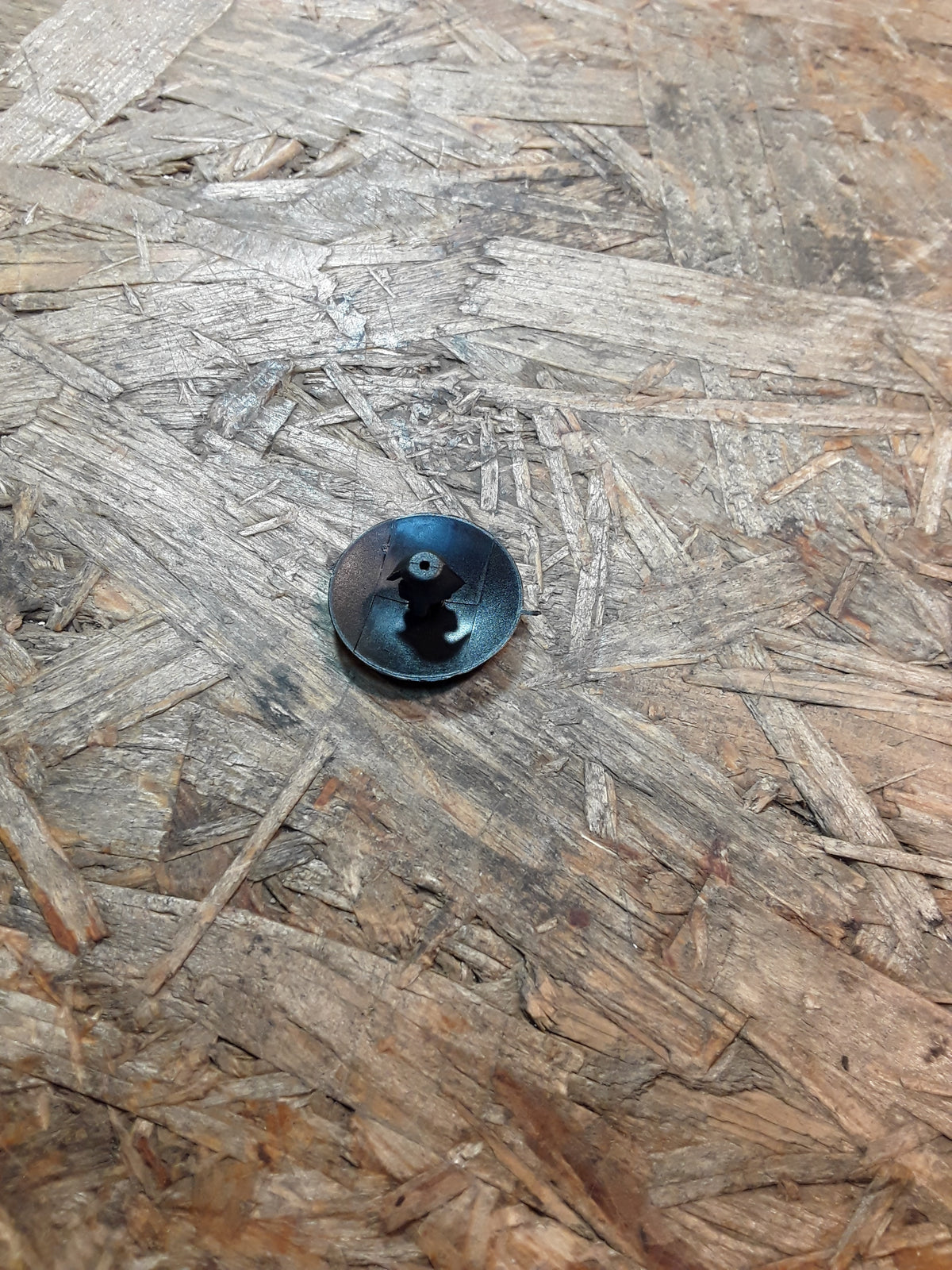 Insignia A u.a Clip für Motorhaubendämmung original GM Opel NEU