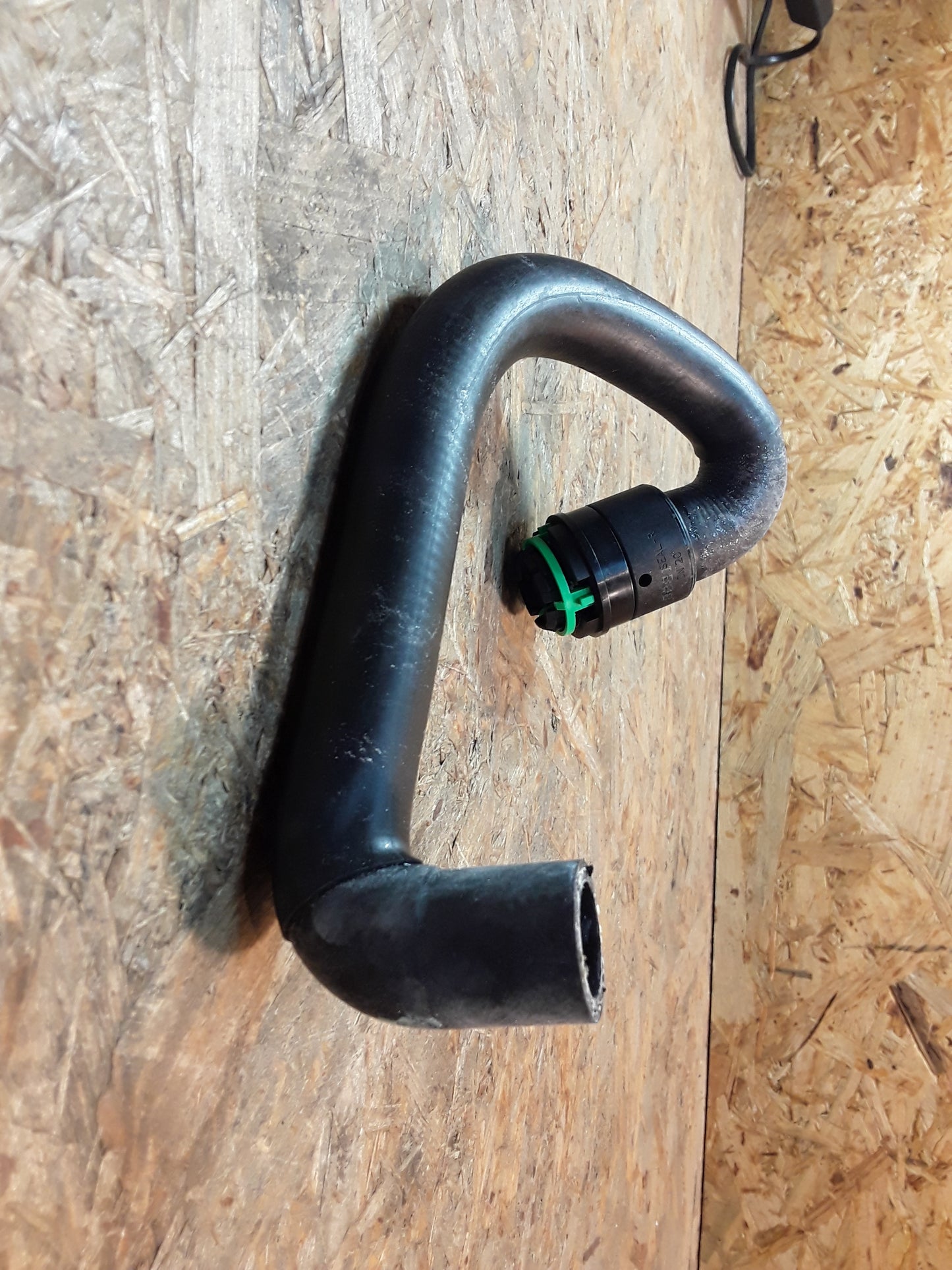 Vectra B Schlauch Heizung Einlass Zusatzwasserpumpe original GM Opel NEU