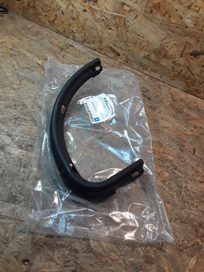 Vectra B Kabelschacht Kofferraumdeckel original GM Opel NEU