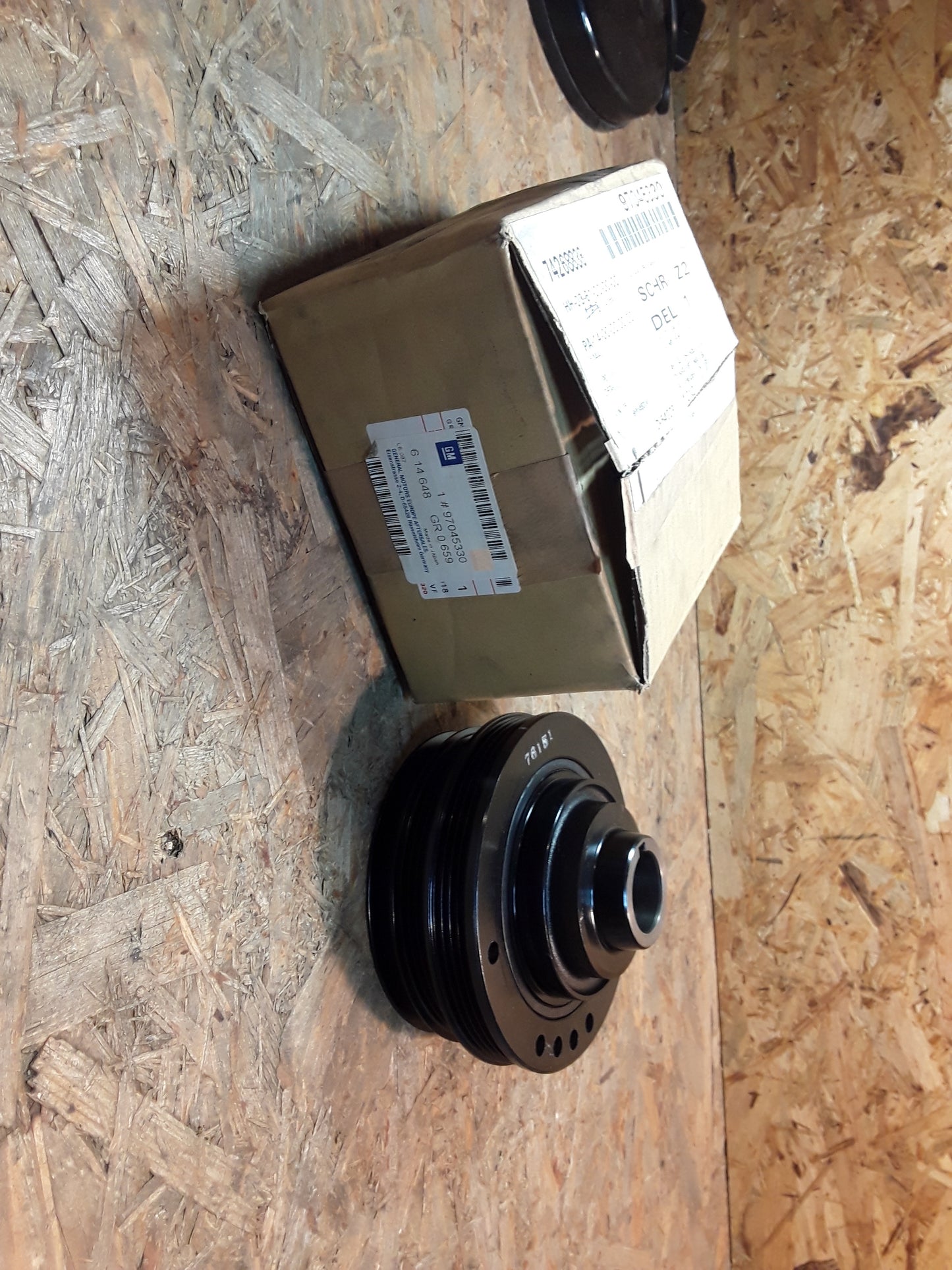 Monterey A 3.2l V6 Riemenscheibe an Kurbelwelle original GM Opel NEU