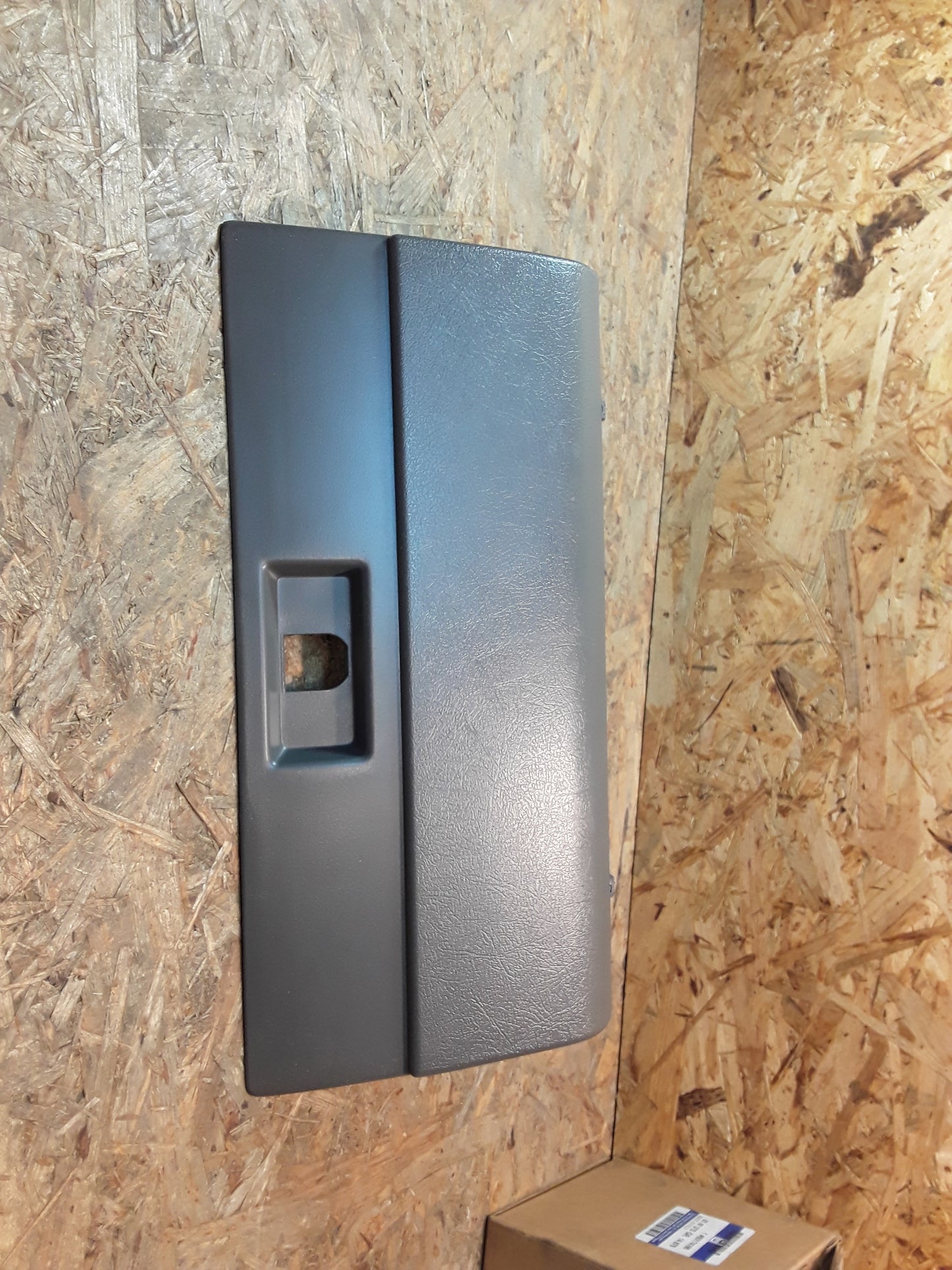 Corsa A Abdeckung Amaturentafelkasten, grau original GM Opel NEU