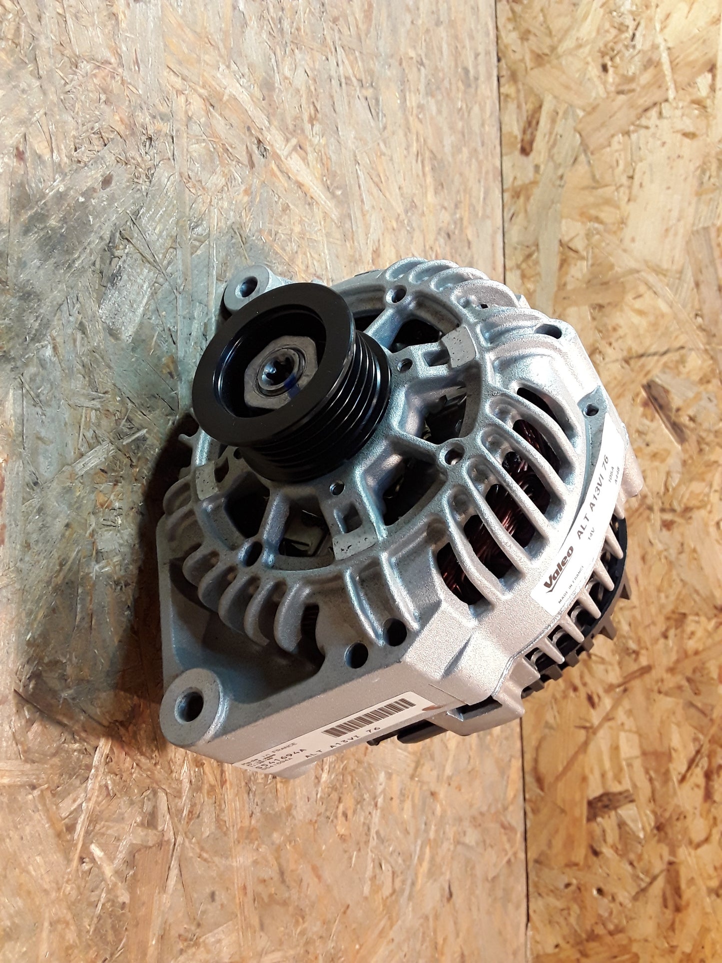 Omega B (V94) 2.5TD (F69, M69, P69) Lichtmaschine original GM Opel NEU
