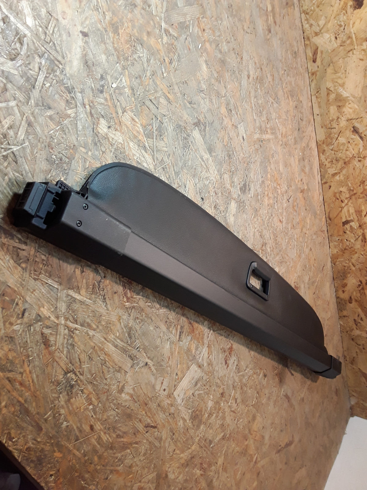 Astra J /Sports/ Tourer/ Caravan/ Kombi Laderaumabdeckung original GM Opel NEU