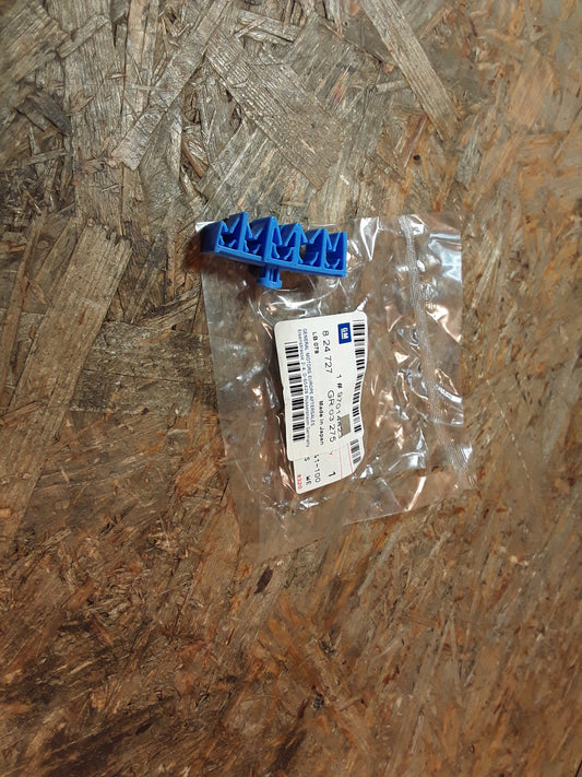 Campo Clip an Kraftstoffrohr original GM Opel NEU