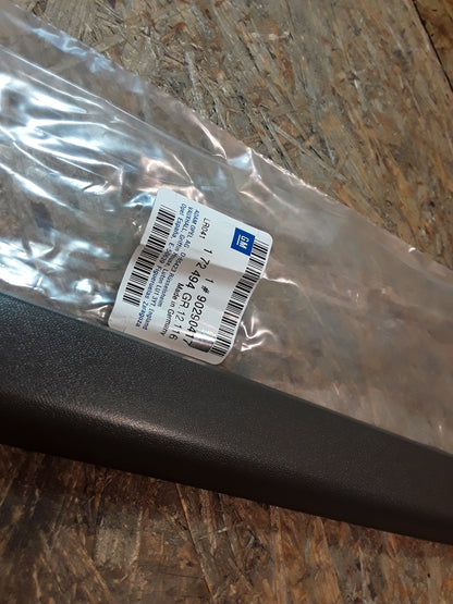 Omega A Blende Heckklappe original GM Opel NEU