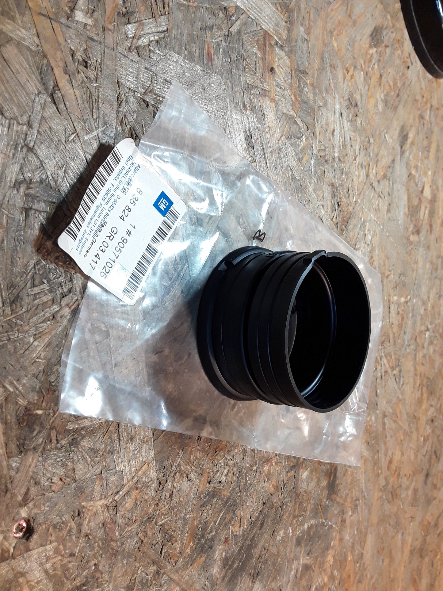 Vectra B Schlauchbogen Luftreiniger an Luftmassenmesser original GM Opel NEU