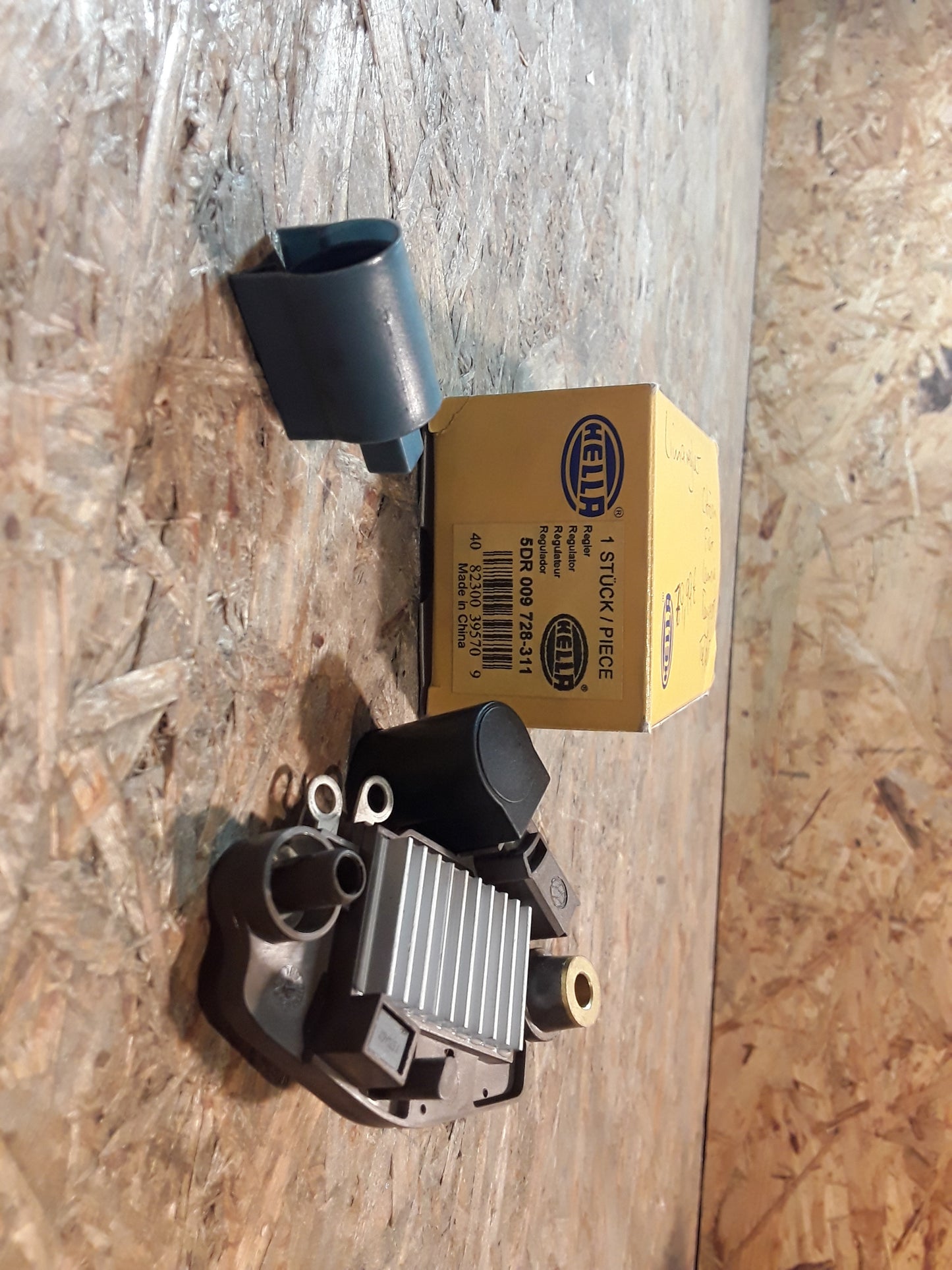 Universal Lima Regler Hella original NEU