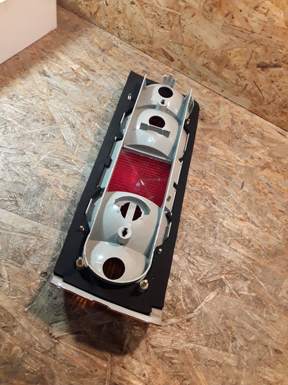 BMW E30 Rückleuchte rechts original HB Autoelektronik NEU