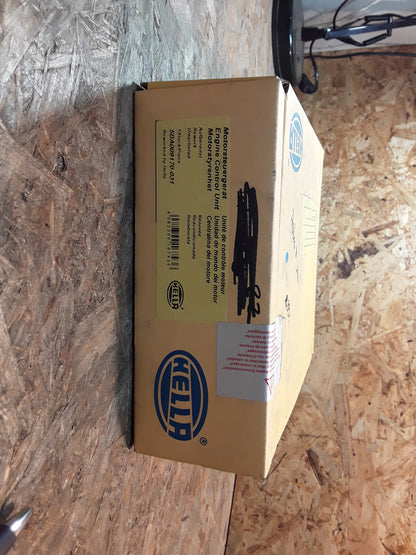 Astra F Motorsteuergerät ECU original Hella NEU