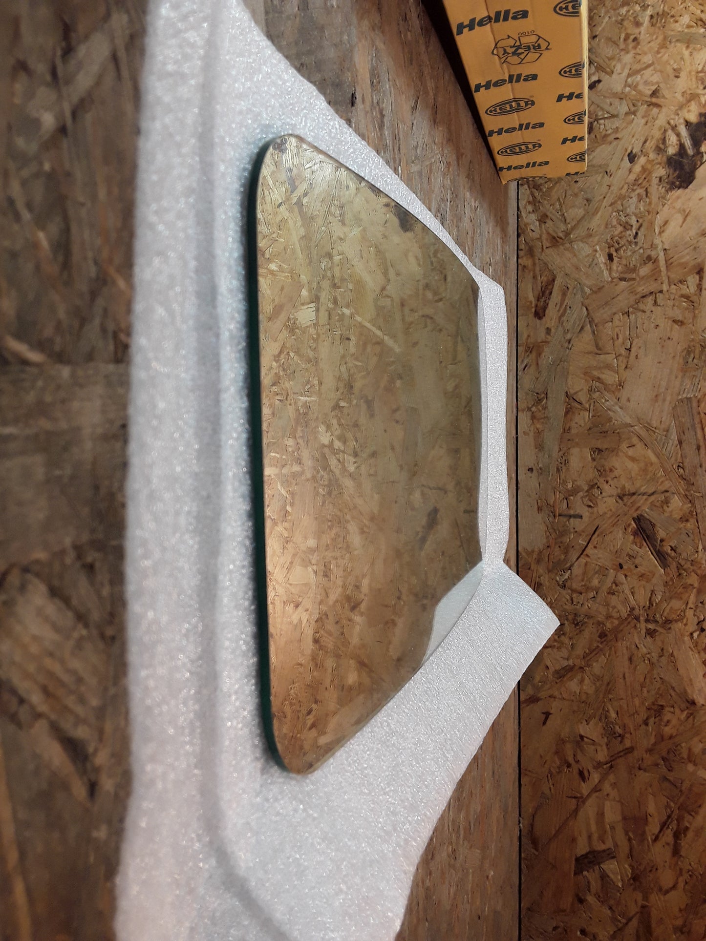 LKW MAN G90 87-95 Spiegelglas original Hella NEU