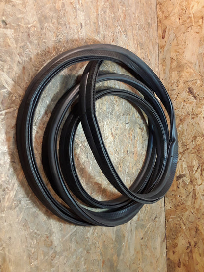 Corsa C Gummiabdichtung an Türöffnung/  Scheibe an Rückwandtüre original GM Opel NEU