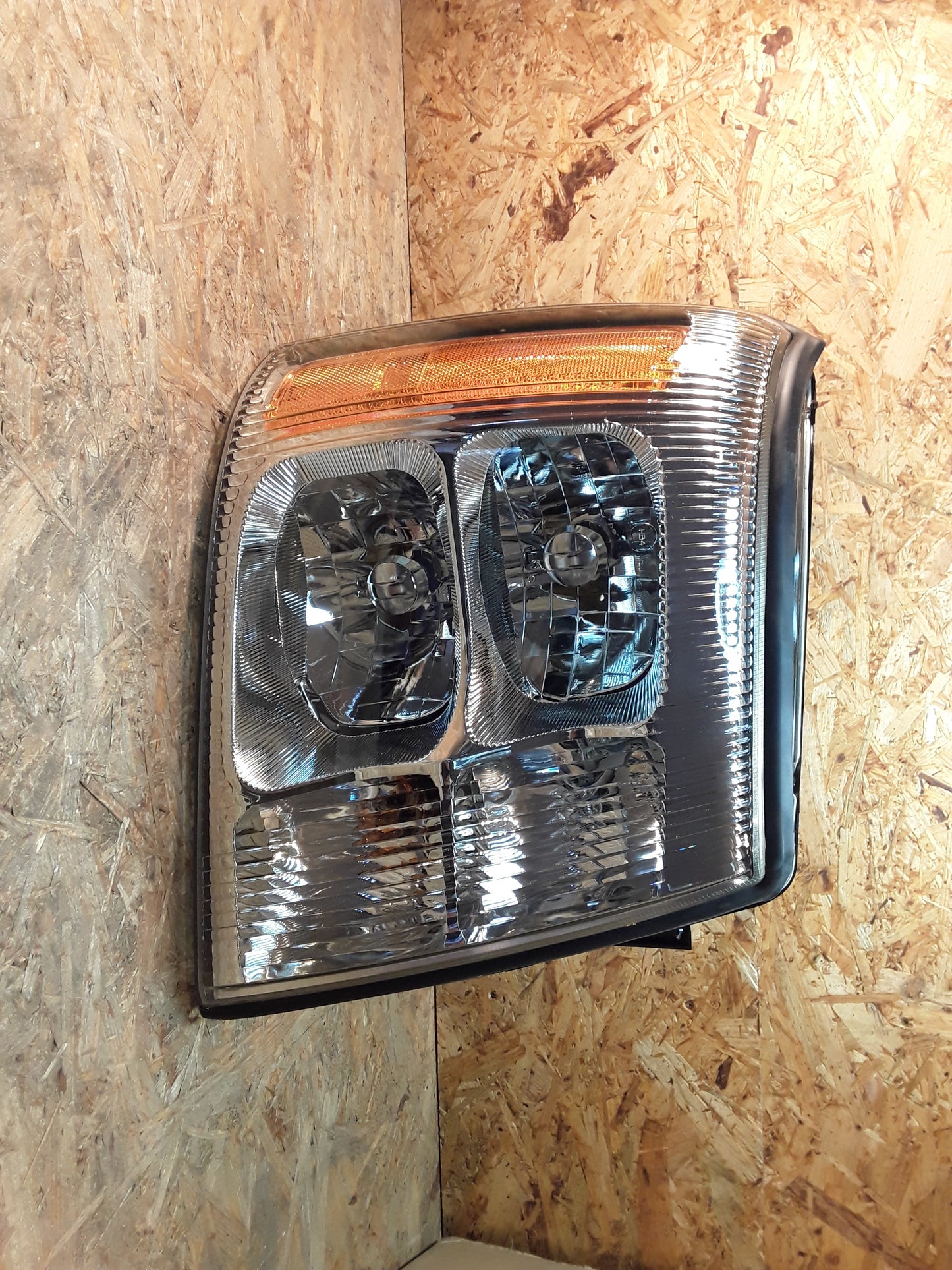 Cadillac Escalade ll 6.0 Benzin LQ9 6.0 349 BJ 01-06 original GM Opel NEU