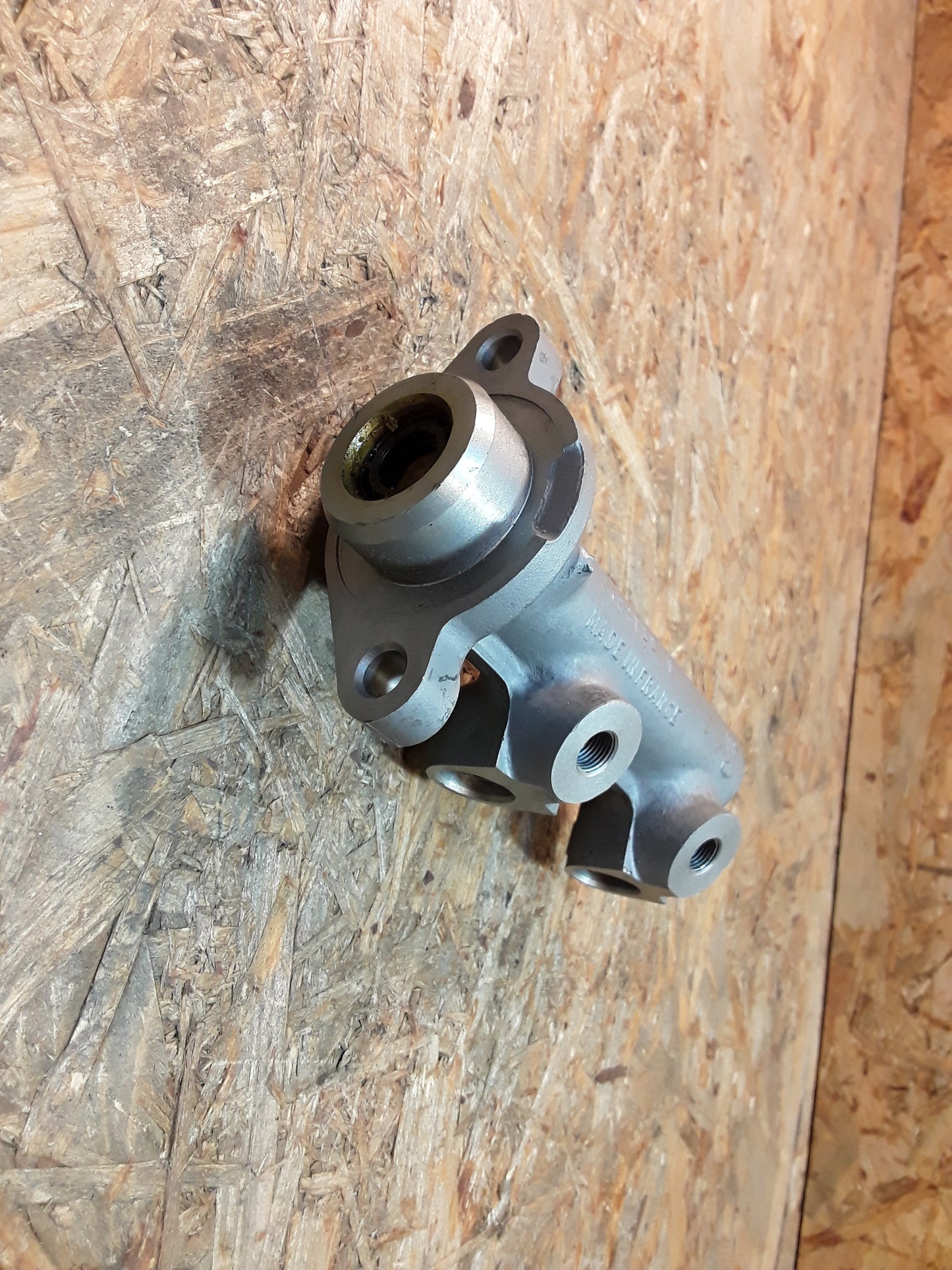 Astra F Hauptbremszylinder original GM Opel NEU