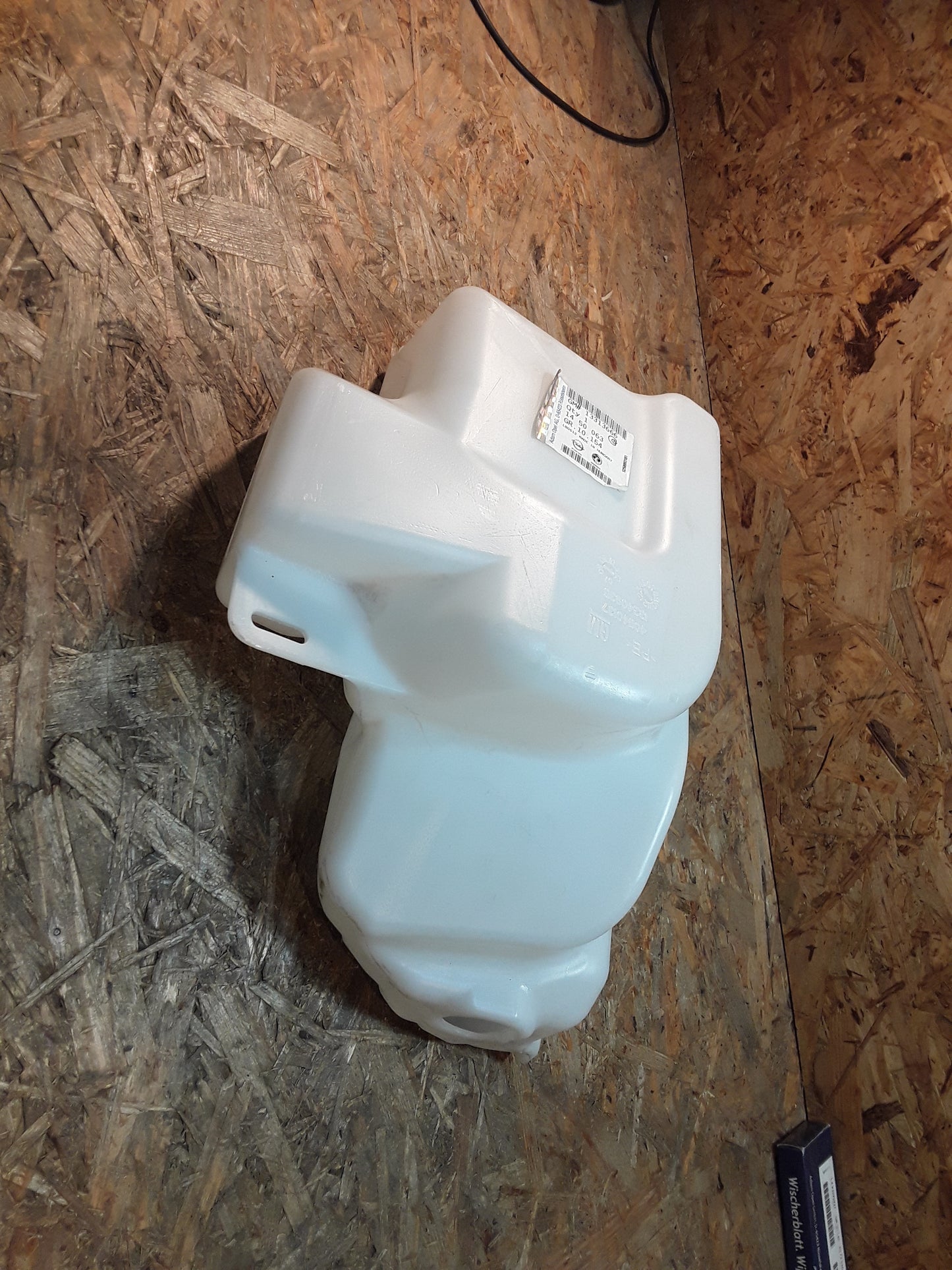 Insignia Ausgleichsbehälter für Scheinwerferreinigungsanlage original GM Opel NEU