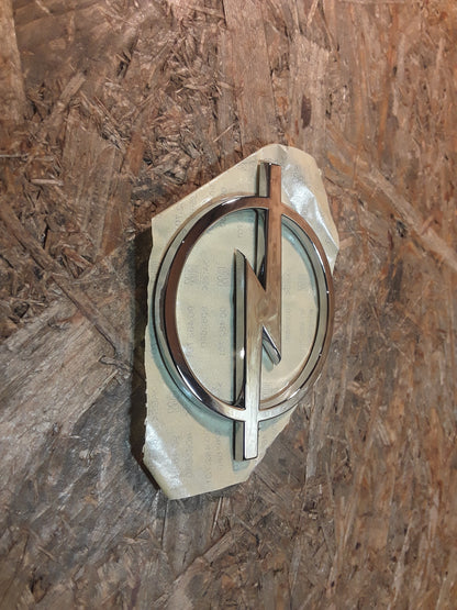 Corsa B Tigra A Emblem vorne original GM Opel NEU