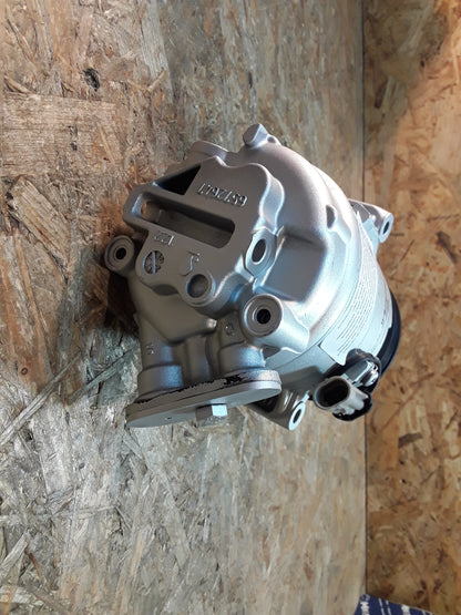 Oldtimer Youngtimer Opel Kompressor 12V original GM Opel NEU