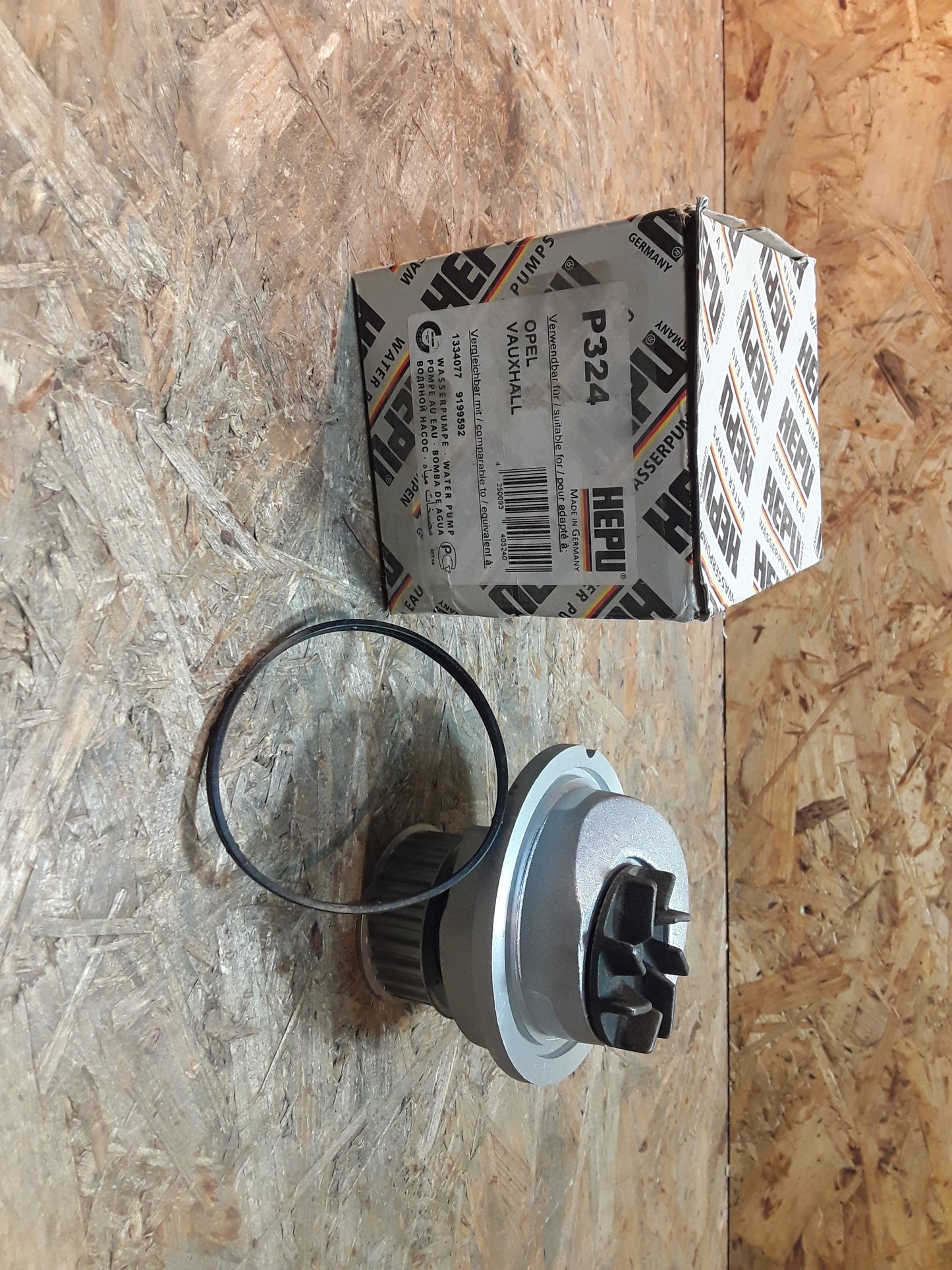 Astra G 90/101PS Wasserpumpe original Hepu NEU
