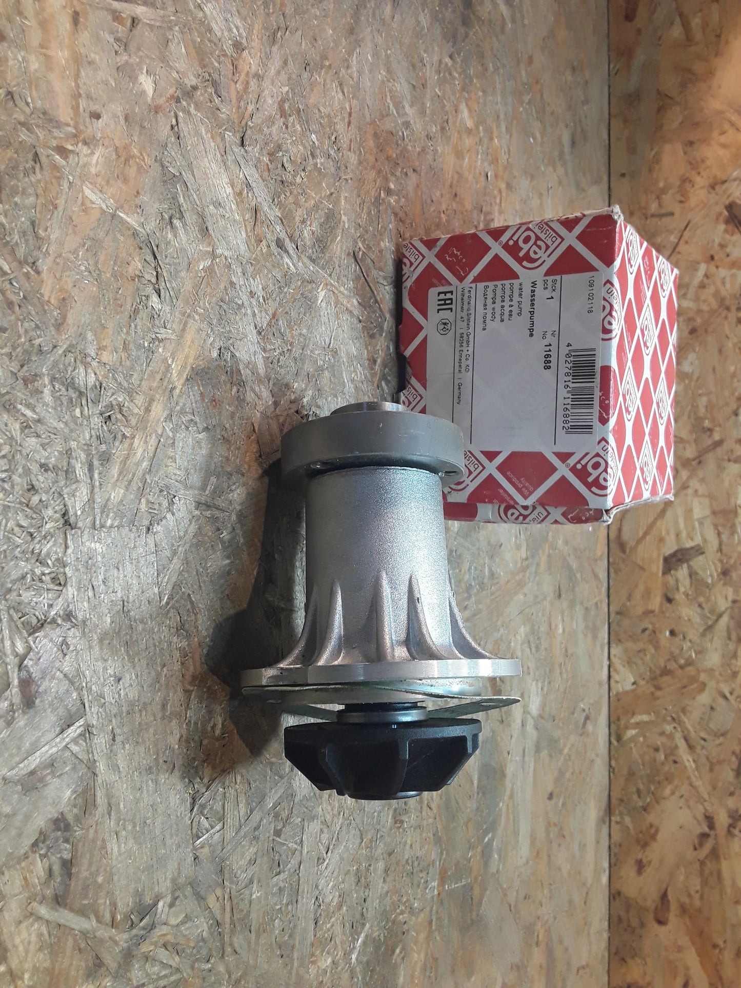 Mercedes Benz Wasserpumpe original Febi Bilstein NEU