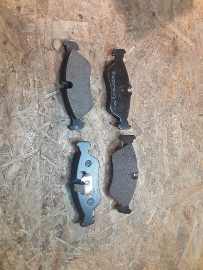 Mercedes Bremsbeläge Scheibenbremse original Lpr Brakes NEU