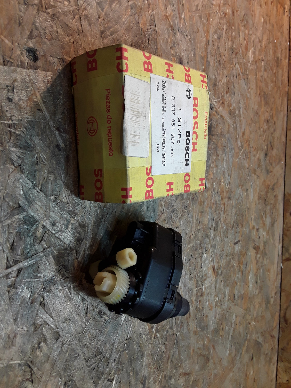 Ford Fiesta Mk2/ Mk3 Stellmotor Scheinwerfer original Bosch NEU