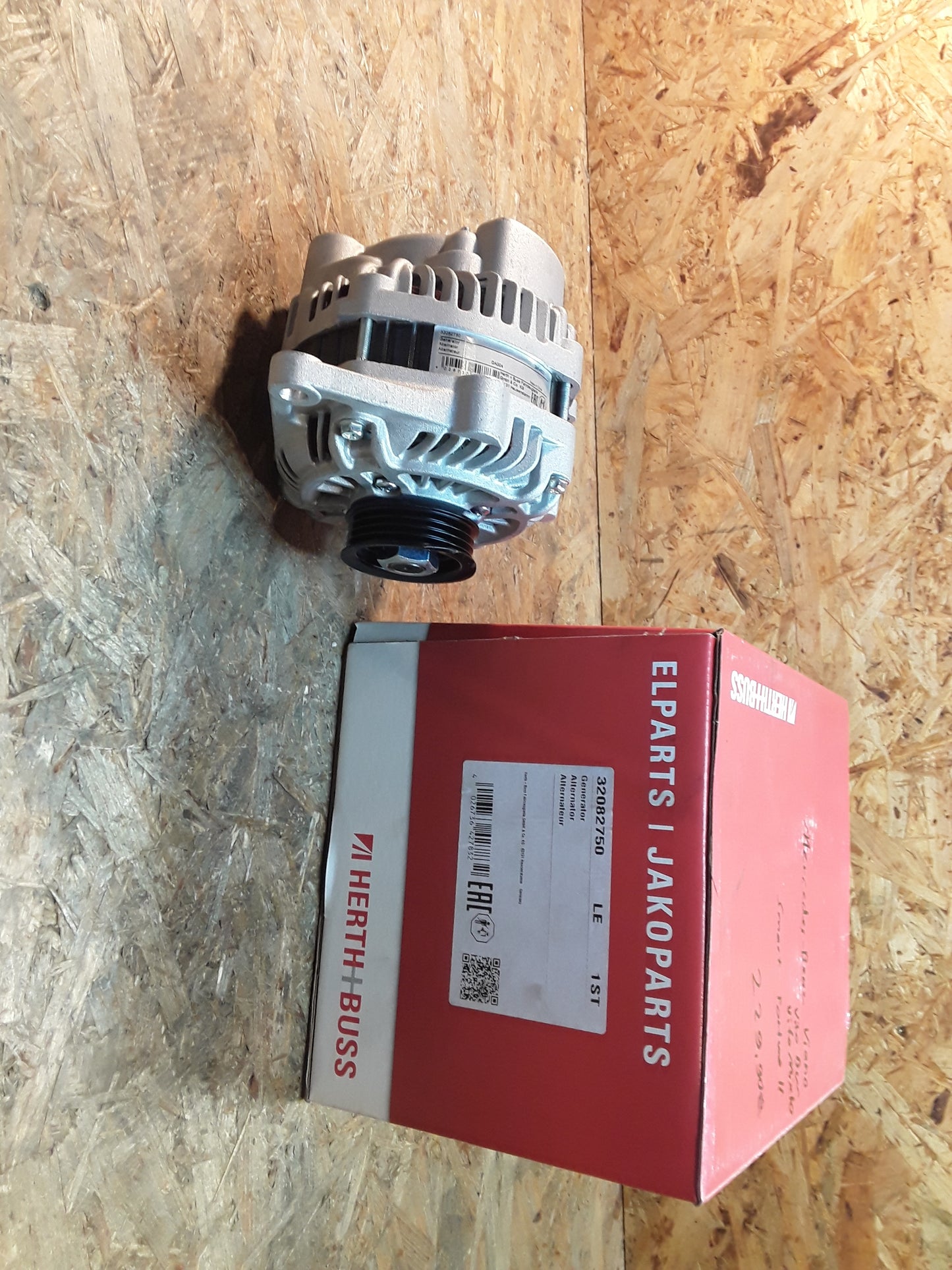 Mercedes Benz Viano/ Vito Bus/ Vito Mixto Smart Fortuna2 Lichtmaschine 14V 90A original Herth und Buss NEU
