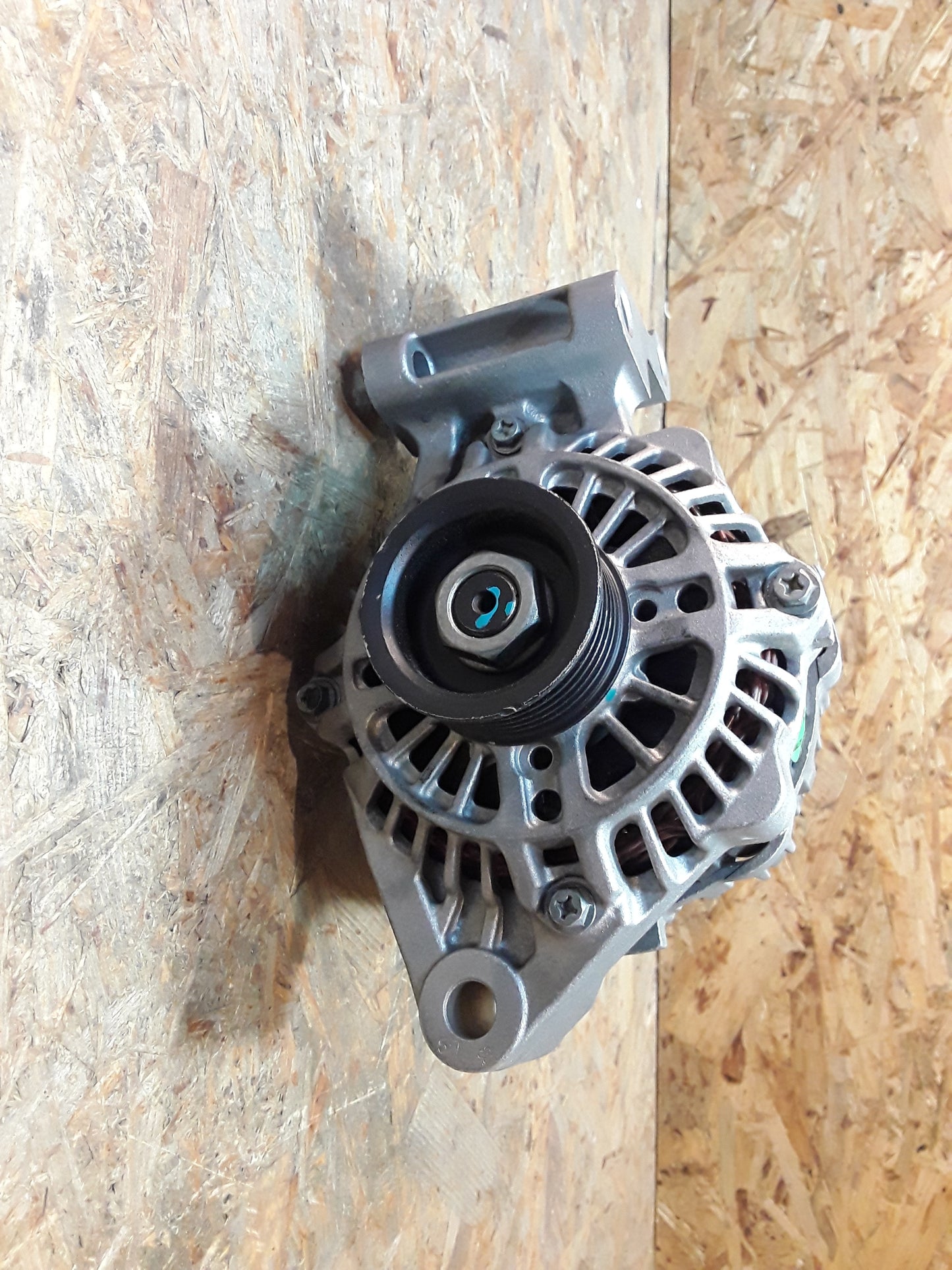 Ford Mitsubishi Lichtmaschine 14V 70 A original Herth und Buss NEU