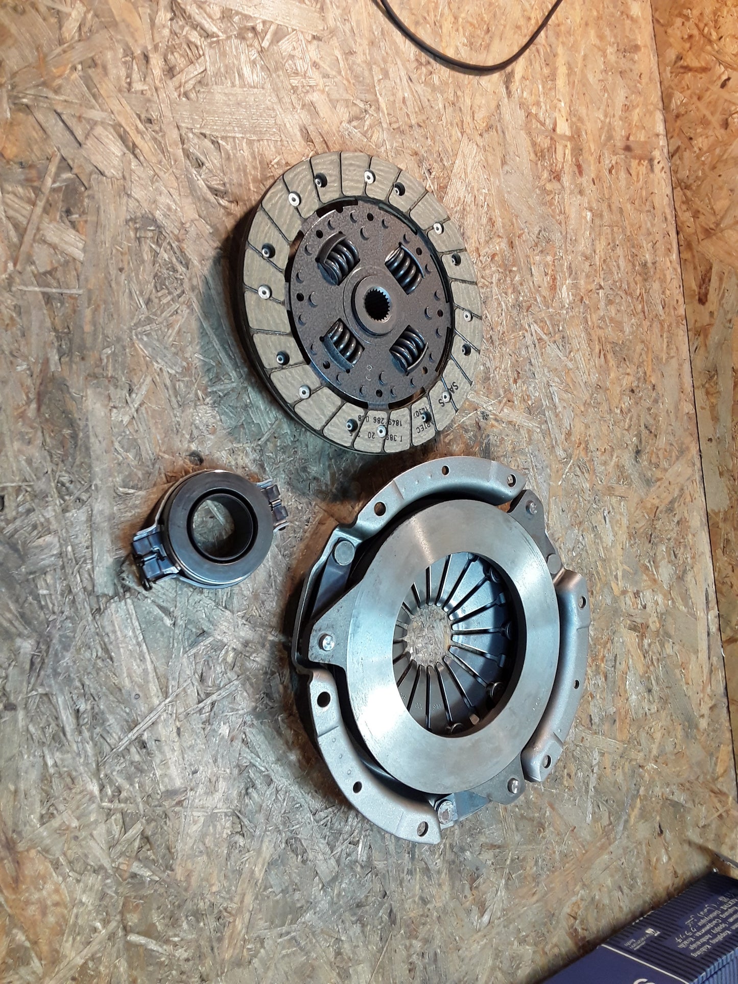 Audi 80 vw Passat Kupplungssatz original Sachs NEU