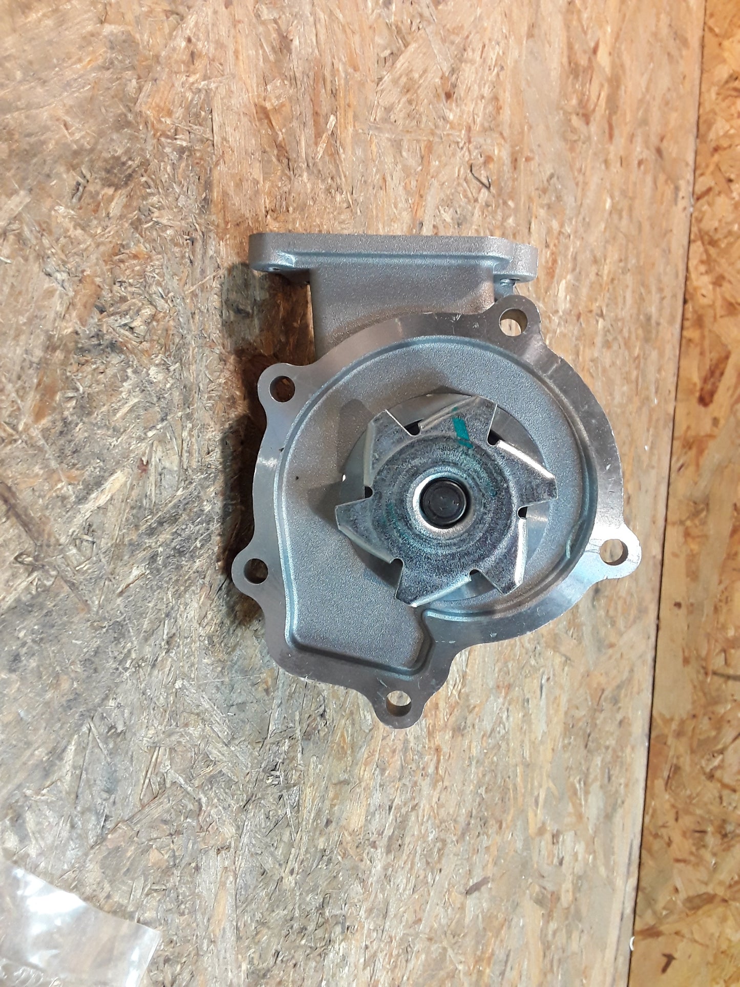 Nissan Wasserpumpe original Ruville NEU