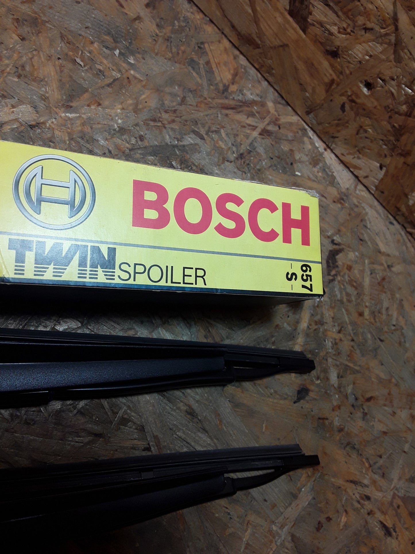 Citroen Lancia Fiat Peugeot Wischerarme mit Spoiler original Bosch NEU