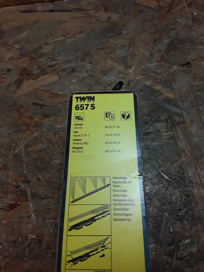 Citroen Lancia Fiat Peugeot Wischerarme mit Spoiler original Bosch NEU