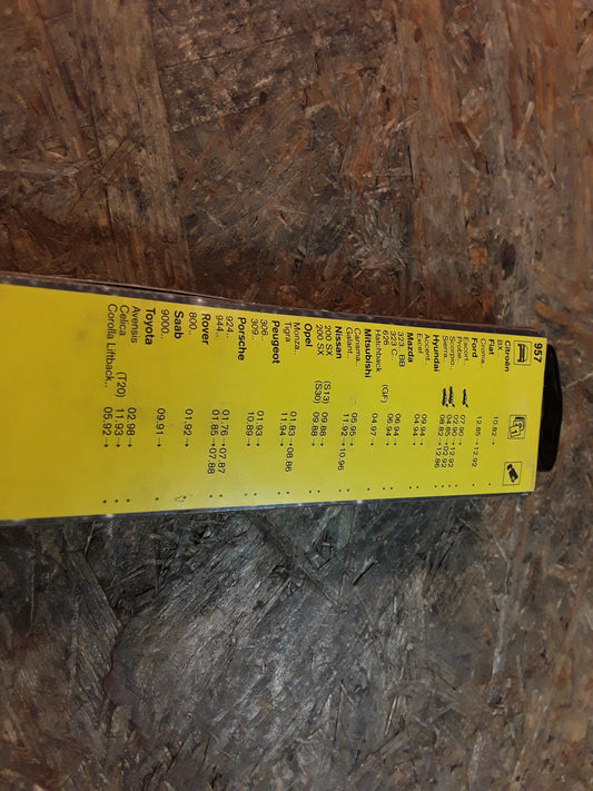 Citroen Fiat Ford Hyundai Mazda Mitsubishi Nissan Opel Peugeot Porsche Rover Saab Toyota Wischerblatt original Bosch NEU