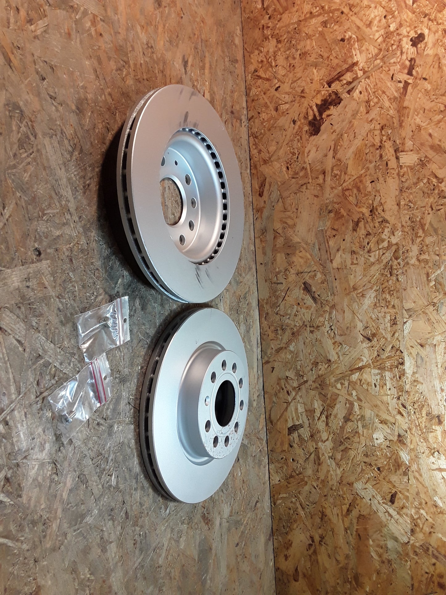 Audi Seat Skoda VW Bremsscheiben vorne innenbelüftet original Textar NEU