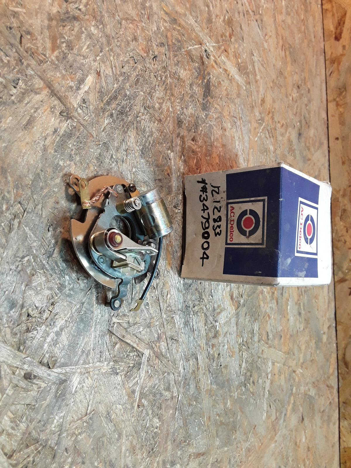 Rekord C Kadett E/E1/D Kontaktplatte an Verteiler original ACDELCO NEU