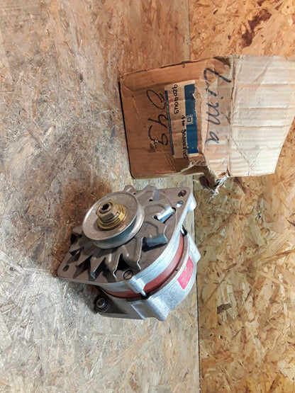 Kadett E 1,8l Lichtmaschine 14V 23/55A  original GM Opel NEU