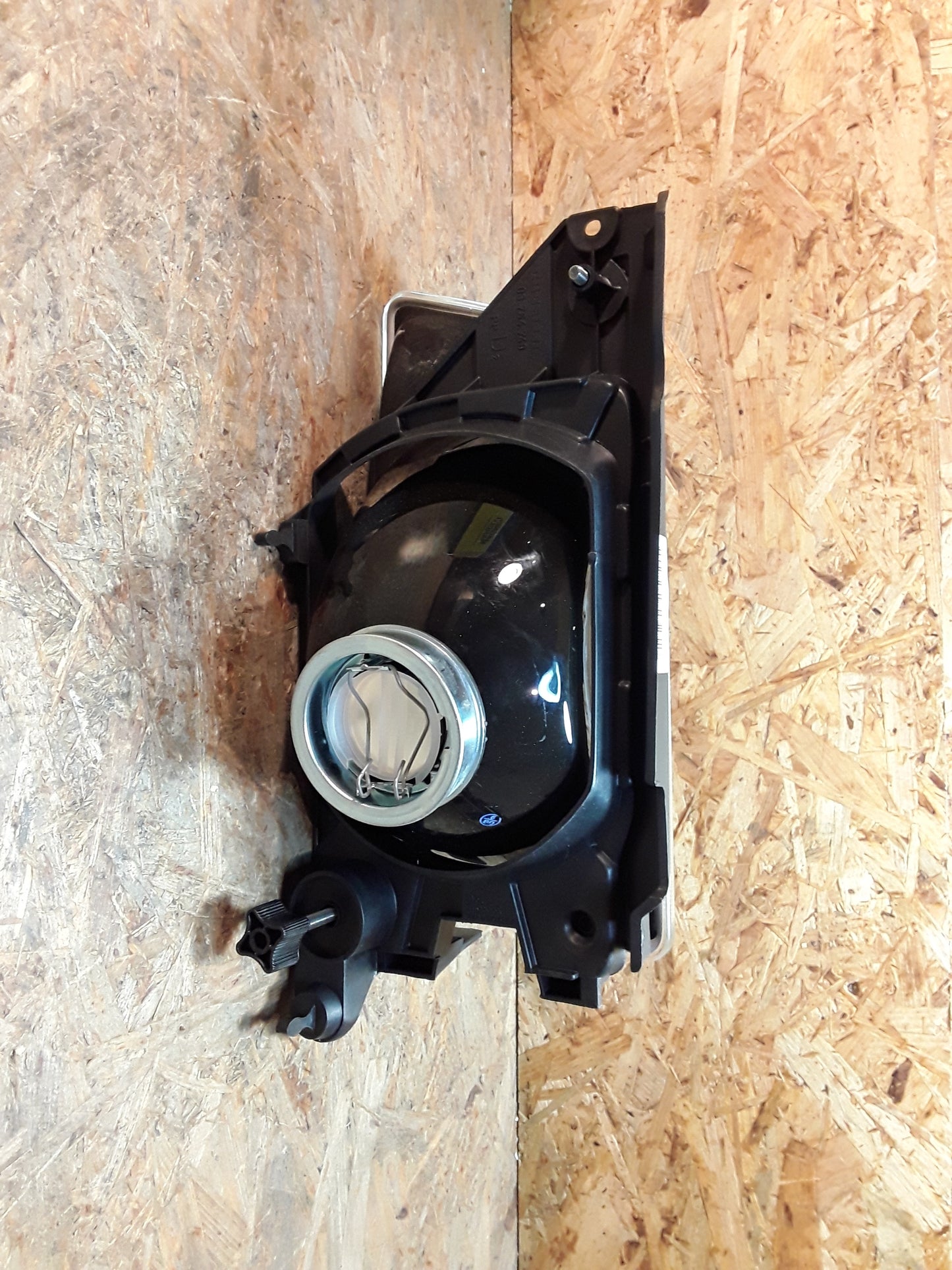 Kadett E Scheinwerfer rechts H4 original MagnetiMarelli NEU