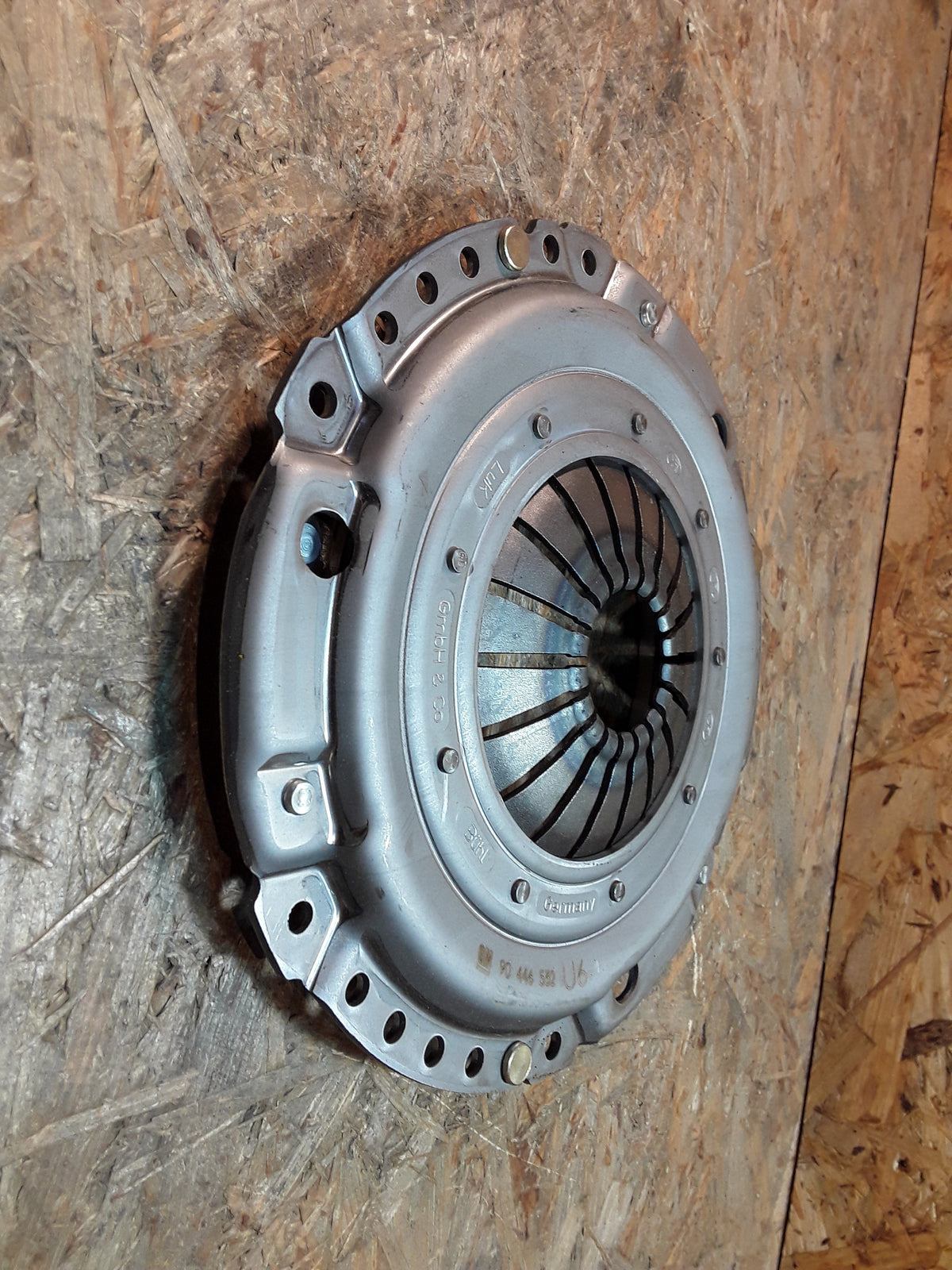Calibra 2,0 Vectra A 1,6/1,8 Astra F 1,6 Vectra B 1,6/2,0 Benzinmotoren Kupplungsdruckplatte original GM Opel NEU