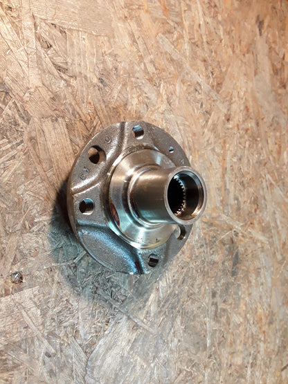 Calibra A Vectra B Astra F Radnabe Vorderachse original GM Opel NEU