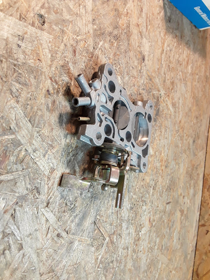 Ascona C 1,3S Drosselklappenstutzen original GM Opel NEU