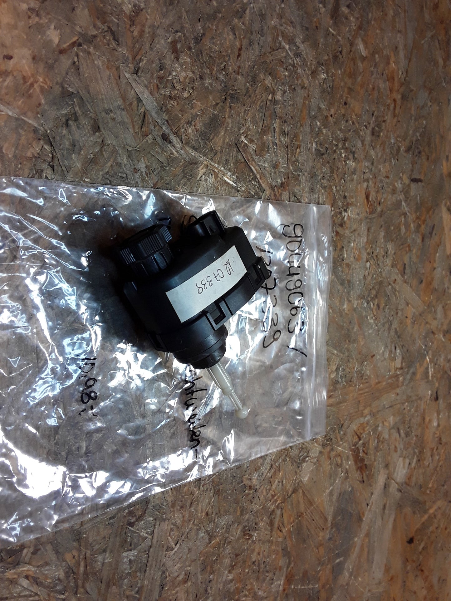 Astra F Stellmotor Leuchtweitenregulierung original GM Opel NEU