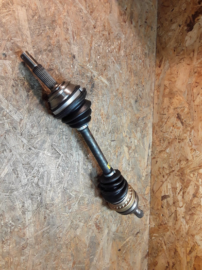 Kadett E Antriebswelle links original GM Opel NEU