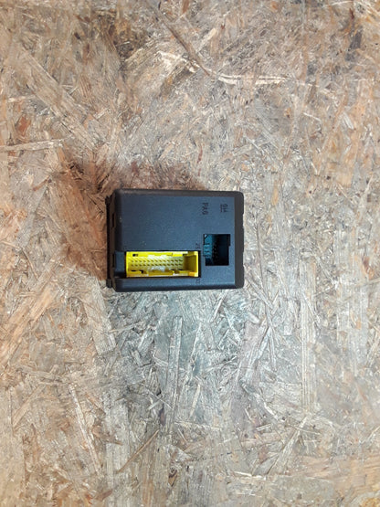 Omega A Senator B Bordcomputer original GM Opel NEU