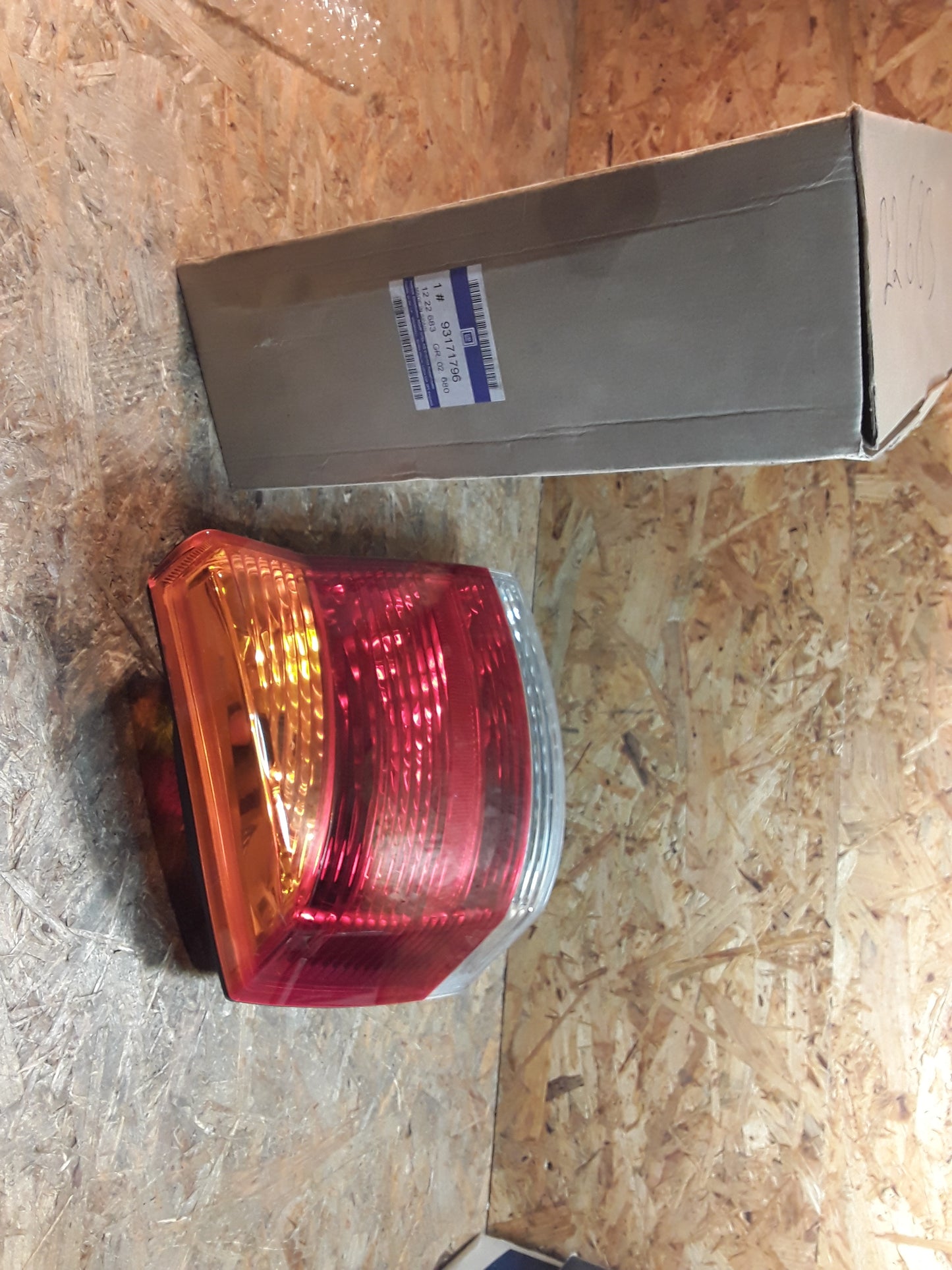 Vectra C Limo GTS Heckleuchte links original GM Opel NEU