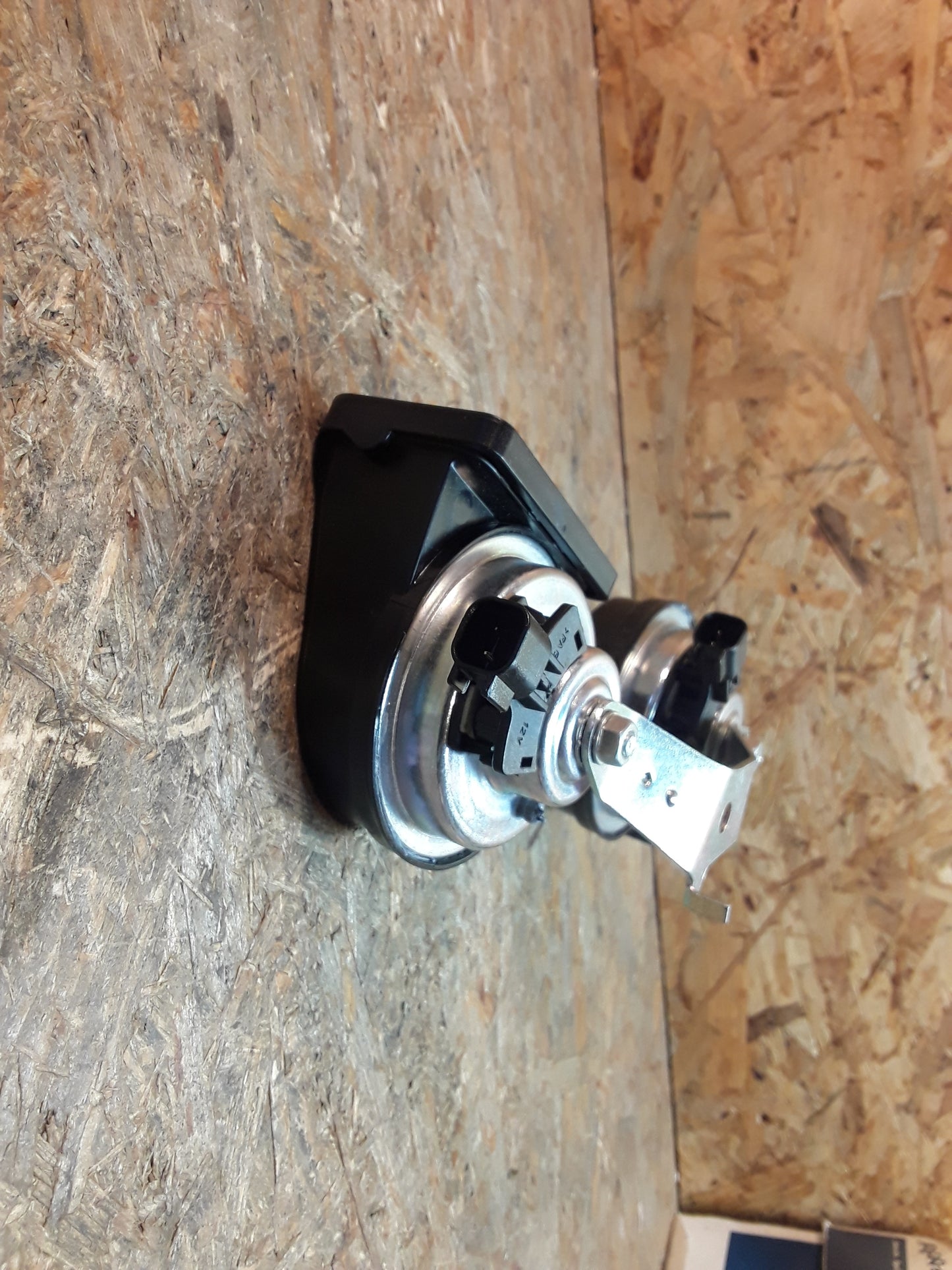 Corsa D Hupe Doppelhorn original GM Opel NEU