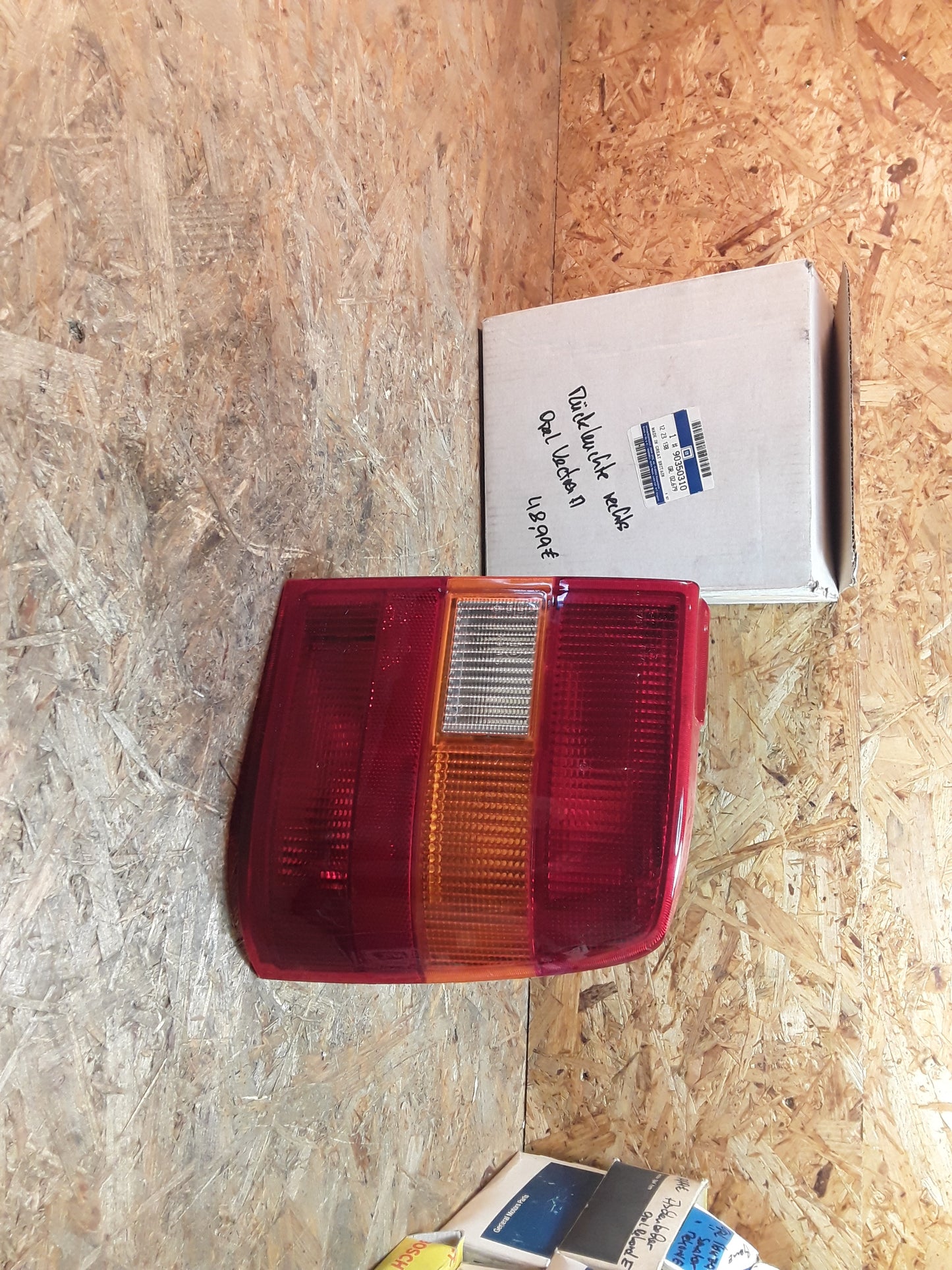 Vectra A Rückleuchte rechts original GM Opel NEU