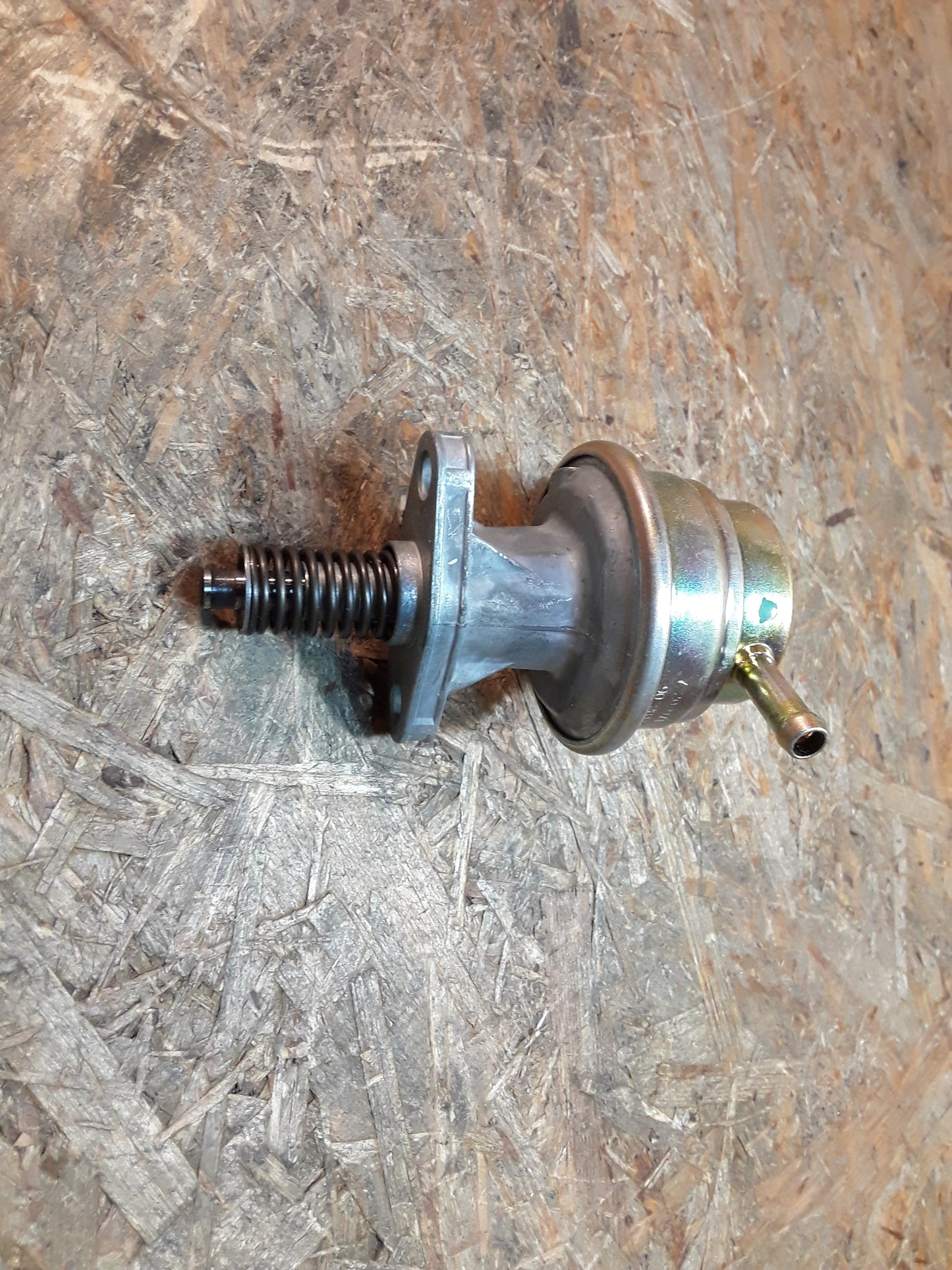 Kadett D/E Rekord E Omega A Ascona C Kraftstoffpumpe (Pierburg) original GM Opel NEU