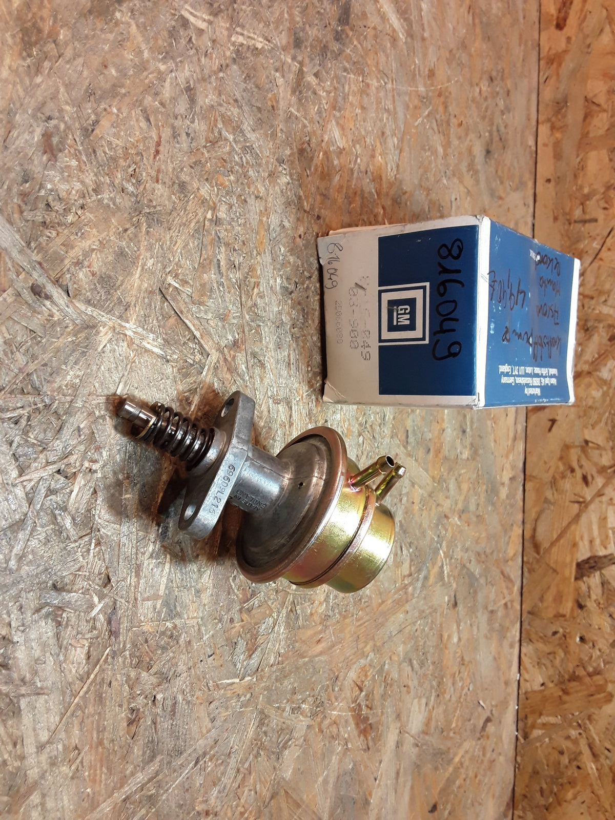 Kadett Admiral Ascona Blitz Kraftstoffpumpe original GM Opel NEU